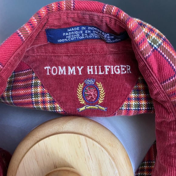 Tommy Hilfiger vintage shirt - Picture 2 of 6